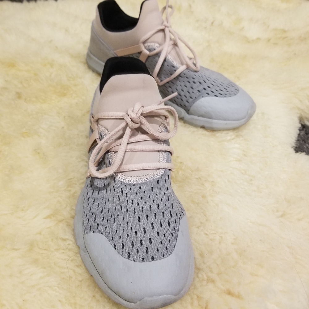 Merrell shoes - Picture 2 of 4